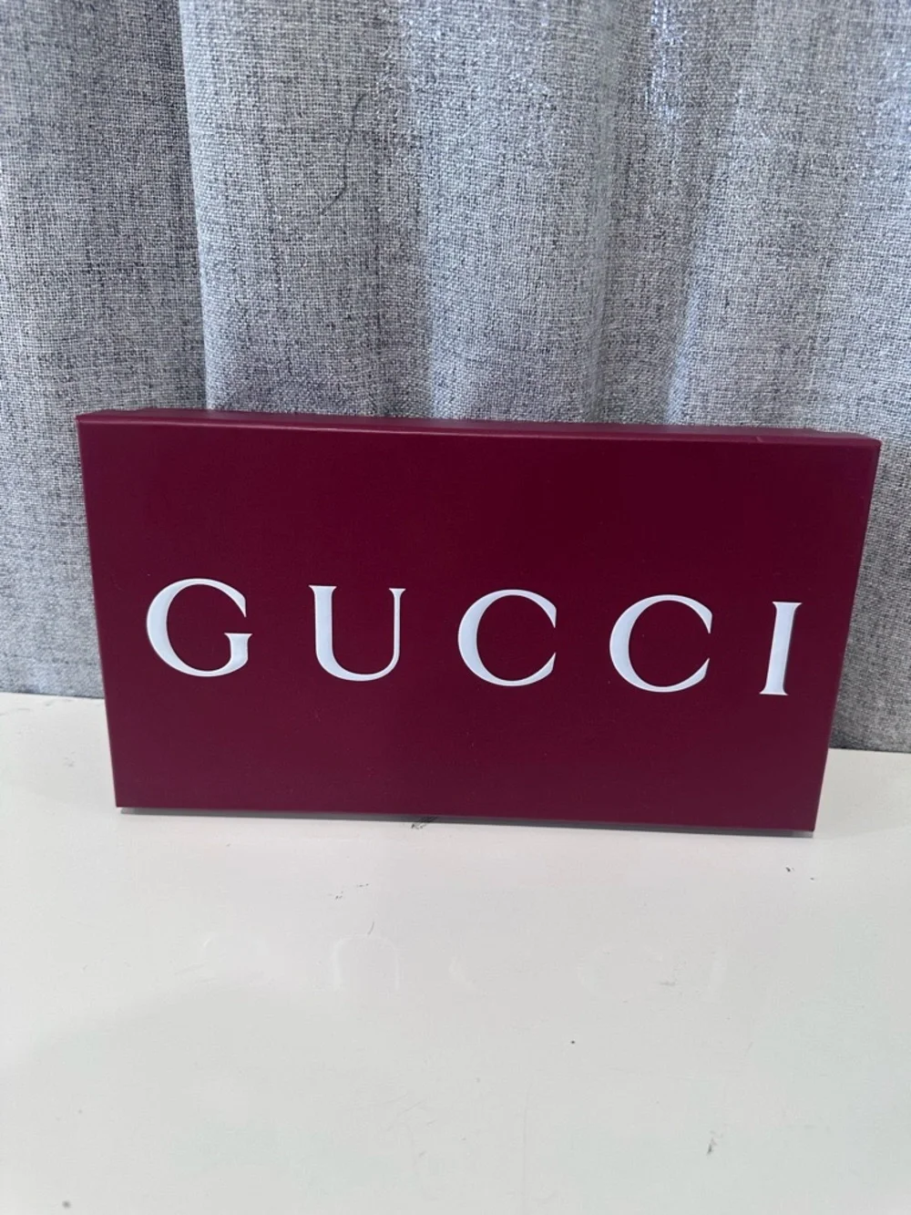 Authentic Gucci burgundy empty tie box with receipt holder. - Picture 3 of 7